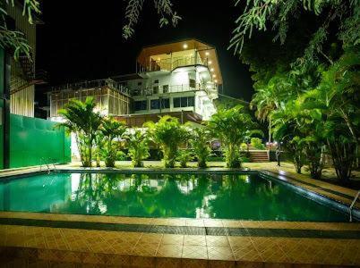 Delma Mount View Hotel Kandy Bagian luar foto