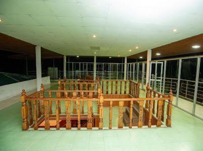 Delma Mount View Hotel Kandy Bagian luar foto