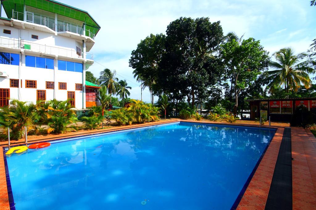 Delma Mount View Hotel Kandy Bagian luar foto